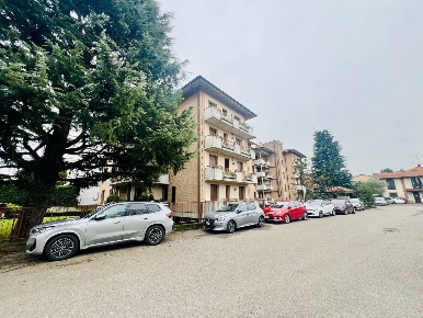 Foto Box in Via Roma 25, Cabiate in vendita