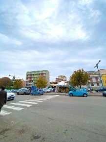 Foto Box in Via ForlÃ¬ 0, Battipaglia Centro di 50 m² in vendita