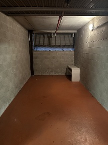 Foto Box in Valassina, Milano in vendita