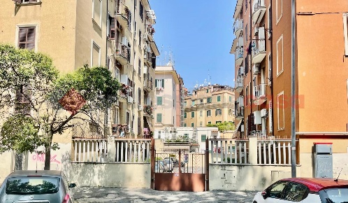 Foto Box in Cesare Baronio, Roma in vendita