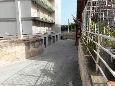 Foto Box in Via forlanini 1, Siracusa Scala Greca - Neapolis di 19 m²
