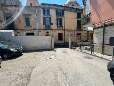 Foto Box in bernardo quaranta, Napoli in vendita