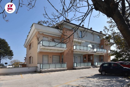 Foto Box in Via Nazzari 6, Vasto Vasto Marina di 300 m² in vendita