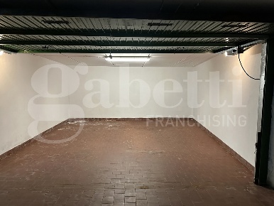 Foto Box in Via Sempione 21, Albenga Centro di 27 m² in vendita