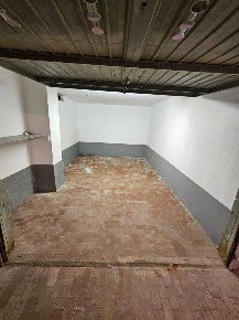 Foto Box a Ventimiglia Centro Città di 13 m² in vendita