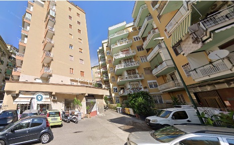 Foto Box in prolungamento carlo de marco, Napoli in vendita