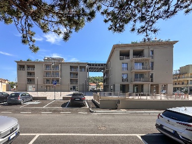 Foto Box a Gabicce Mare Centro di 30 m² in vendita