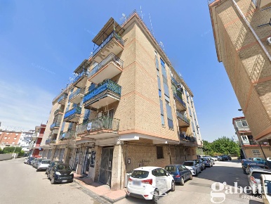 Foto Box in Via LECCE 00, Pomigliano d'Arco in vendita