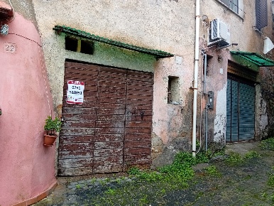 Foto Box in Via delle Rupi snc, Civita Castellana in vendita