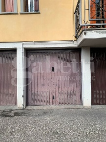 Foto Box in Via stazione 74, Sasso Marconi Centro di 14 m² in vendita