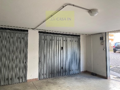 Foto Box in Strada statale adriatica, Silvi Silvi Marina di 22 m²