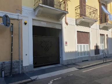 Foto Box in Via Monte Sabotino 38, Sesto San Giovanni Centro di 12 m²