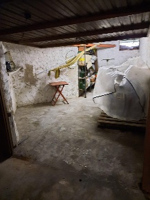 Foto Box a Massa Marina di Massa Centro di 14 m² con 1 locali in vendita
