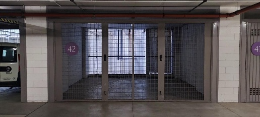Foto Box a Milano in vendita