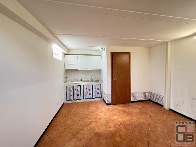 Foto Box a Empoli Cerbaiola - Corniola di 20 m² con 1 locali in vendita