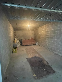 Foto Box a Reggio nell'Emilia Pieve Modolena di 25 m² con 1 locali