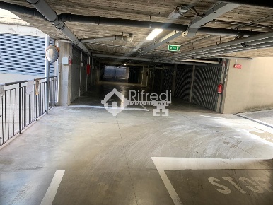 Foto Box a Firenze Ponte di Mezzo - Circondaria di 13 m² con 1 locali