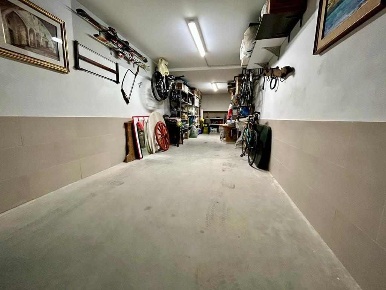 Foto Box a Colle di Val d'Elsa Colle Bassa, Via Gramsci di 32 m² in vendita