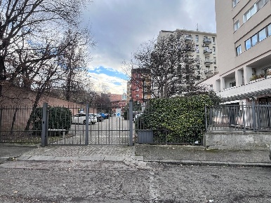 Foto Posti auto a Bologna Marconi di 12 m² con 1 locali in vendita