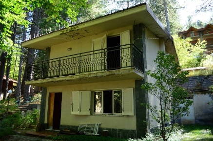 Foto Casa indipendente in Villaggio Palumbo, Cotronei di 178 m² in vendita