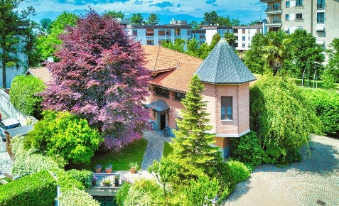 Foto Villa bifamiliare in Via Servais 92, Torino Parella di 432 m²