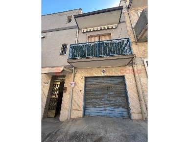 Foto Appartamento in Via Padre Damiano Venneri 5, San Giorgio Ionico