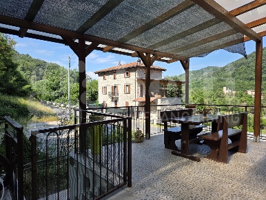 Foto Casa indipendente in LocalitÃ  bellaria 28, Monzuno di 190 m²