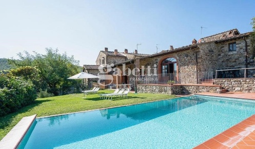 Foto Villa unifamiliare in Via di Lamole 1, Greve in Chianti di 200 m²