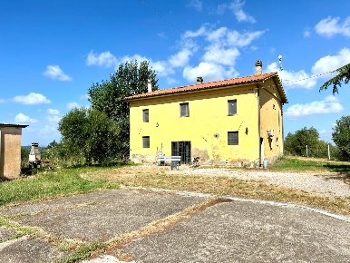 Foto Casa indipendente a Capannoli San Pietro Belvedere di 260 m²