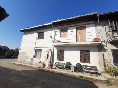Foto Appartamento a Palestro Centro di 289 m² con 7 locali in vendita
