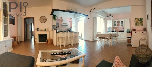 Foto Appartamento in via Nizza, Savona Legino, Zinola, Fornaci di 96 m²