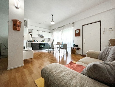Foto Appartamento a Jesi Centro Storico di 45 m² con 1 locali in vendita