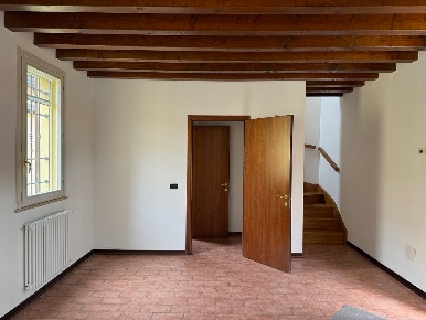 Foto Appartamento a Modena San Damaso di 110 m² con 4 locali in vendita