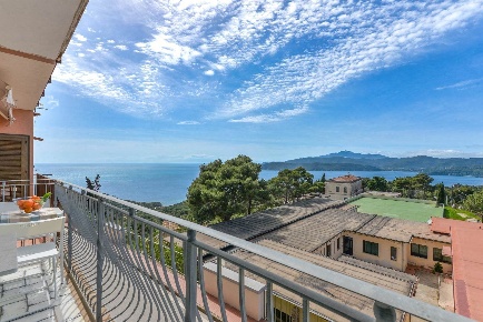 Foto Appartamento a Capoliveri di 61 m² con 2 locali in vendita