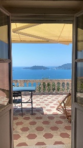 Foto Casa indipendente a Lerici Pugliola, Solaro di 184 m² con 5 locali