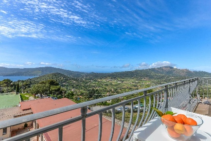 Foto Appartamento a Capoliveri di 85 m² con 2 locali in vendita