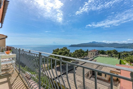 Foto Appartamento a Capoliveri di 85 m² con 2 locali in vendita