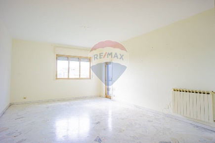 Foto Appartamento in Viale Grimaldi, Catania Villaggio Sant'Agata di 126 m²