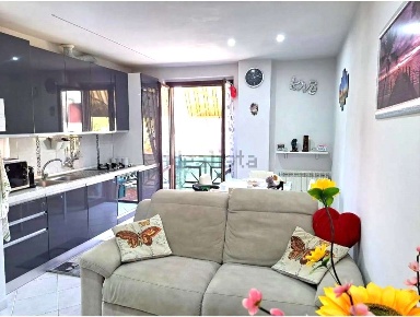 Foto Appartamento a Luni di 48 m² con 2 locali in vendita