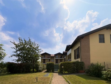 Foto Appartamento in Via trento 33, Varano Borghi di 95 m² con 3 locali