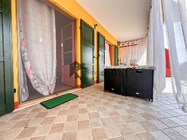 Foto Appartamento a Desenzano del Garda Entroterra di 105 m² con 3 locali