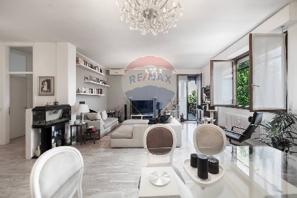 Foto Appartamento a Nerviano Centro di 158 m² con 4 locali in vendita