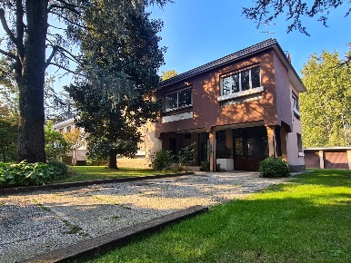 Foto Villa unifamiliare in via Bice Cremagnani, Vimercate Semicentro