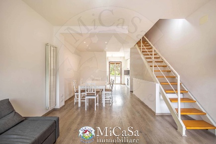 Foto Villa a schiera in viale del tirreno, Pisa Calambrone di 115 m²