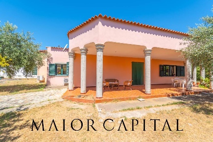 Foto Casa indipendente in Via dei Giudicati, Torpè Centro di 187 m²