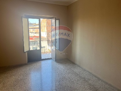 Foto Appartamento in Via Fratelli D'antoni, Catania Via delle Calcare