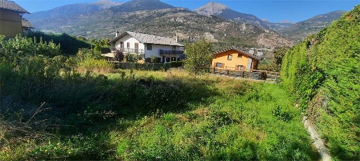 Foto Terreno edificabile in Sinsein, Saint-Marcel Saint Marcel di 696 m²