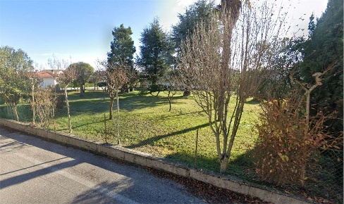 Foto Terreno edificabile a Azzano Decimo di 750 m² in vendita