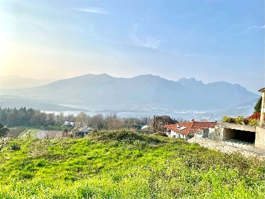 Foto Terreno edificabile a Galbiate di 1600 m² in vendita
