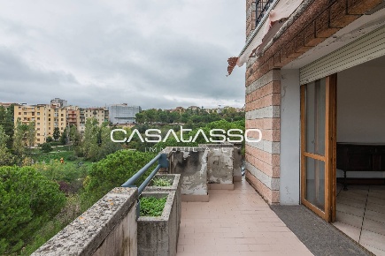 Foto Appartamento in Via Caterina Ferrucci, Macerata Centro di 150 m²